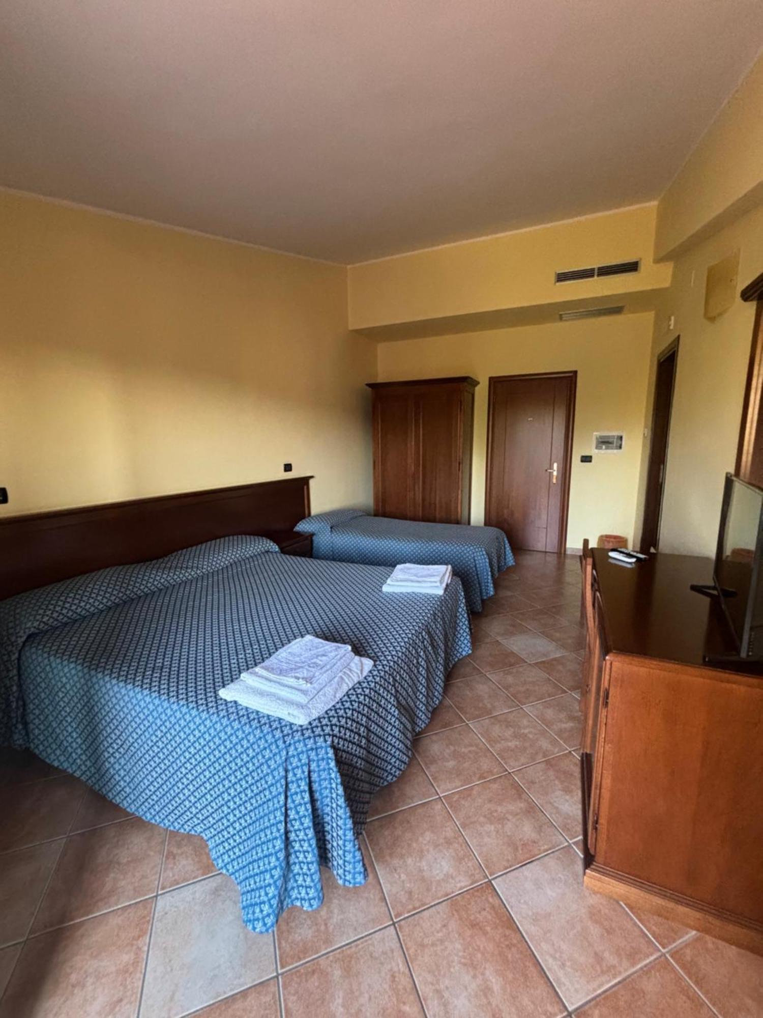 La Nuova Locanda Orsomarso Bagian luar foto