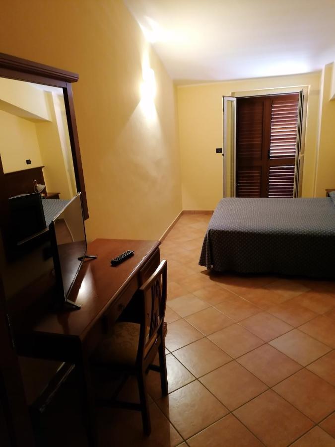 La Nuova Locanda Orsomarso Bagian luar foto